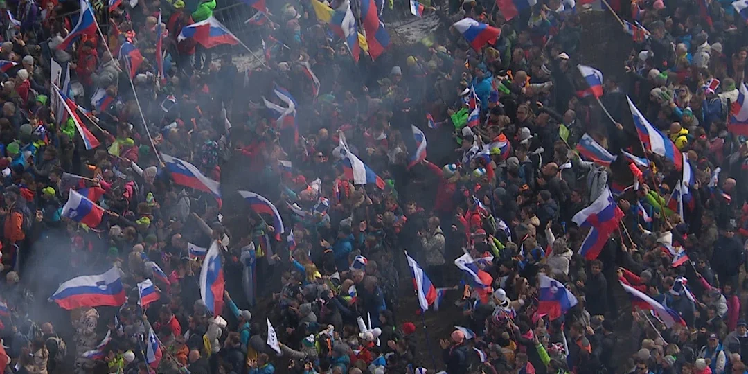 Izsek iz filma Kdor ne skače