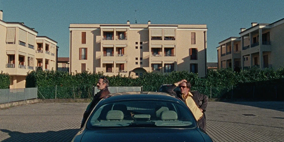 Se-eno-rundo-pa-greva_02 Zajem zaslona iz filma Še eno rundo, pa greva.